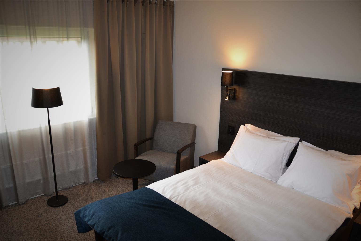 Best Western Hotel Scheele Köping Екстериор снимка